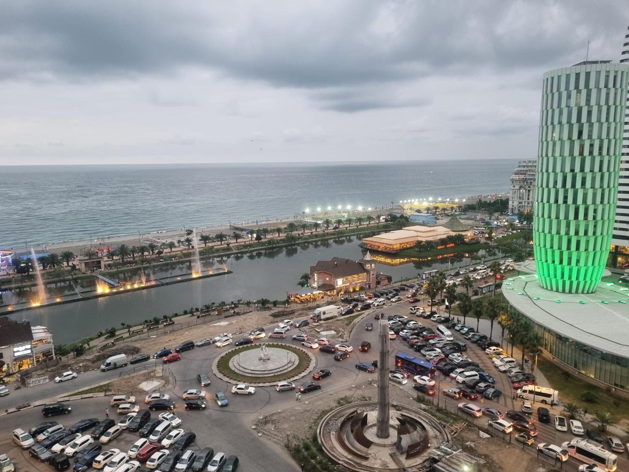 Ferienwohnung Panorama Orbicity Batumi Exterior foto