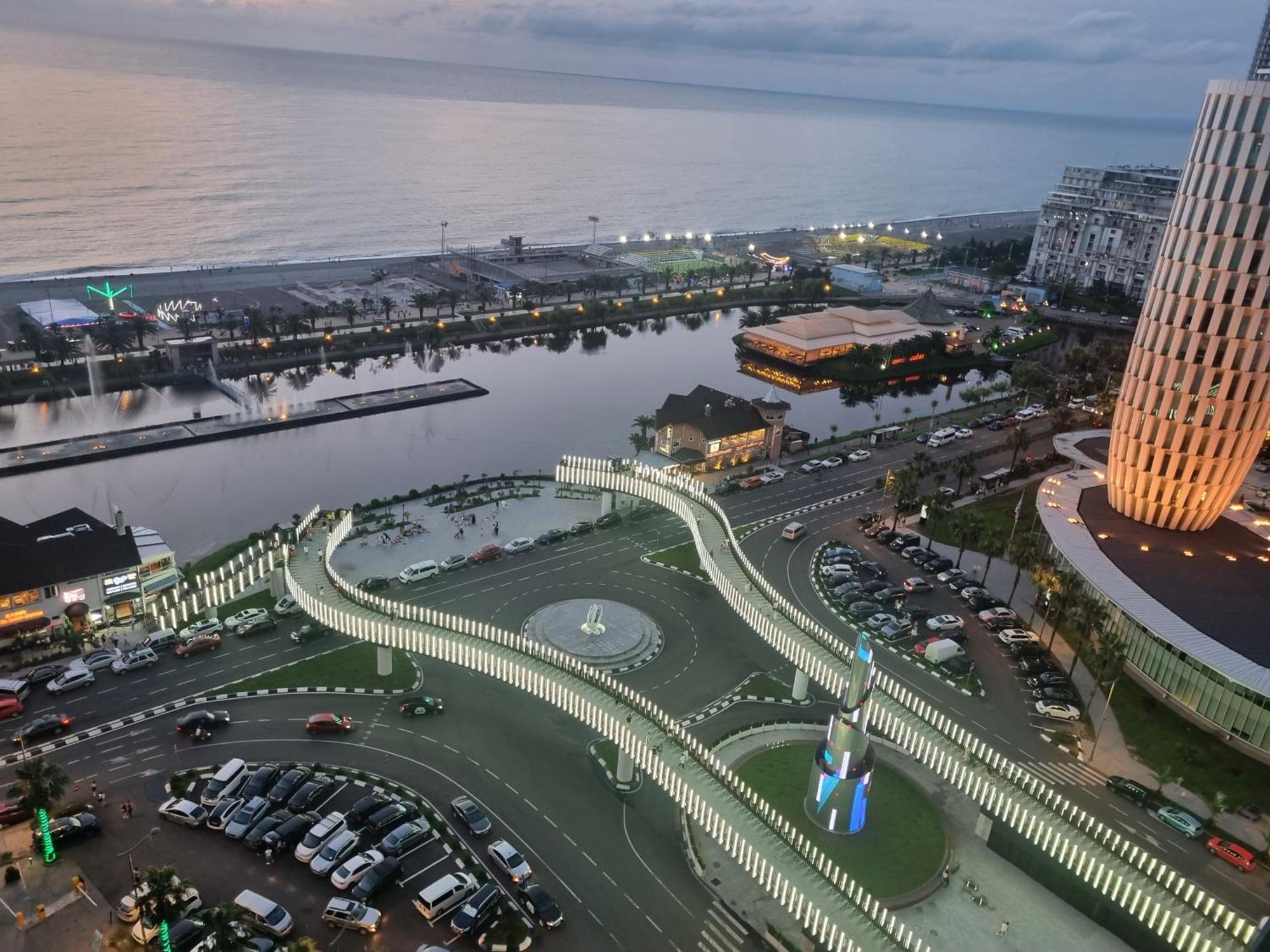 Ferienwohnung Panorama Orbicity Batumi Exterior foto